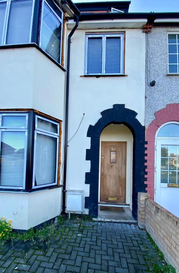 Large House Close To Greenwich Eltham Exterior photo